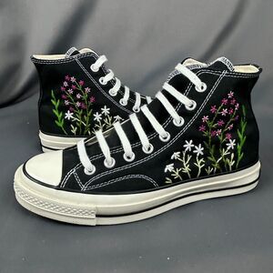 Converse Black High Top Sneakers with Floral Embroidery Size W 10.5 M 8.5 NEW